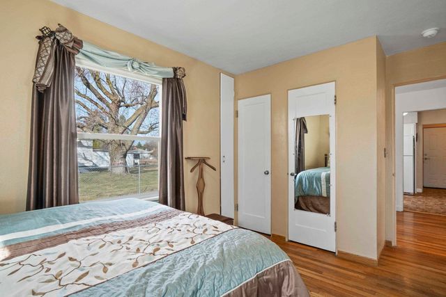 16427 E Riverside Ave, Spokane Valley, WA 99037