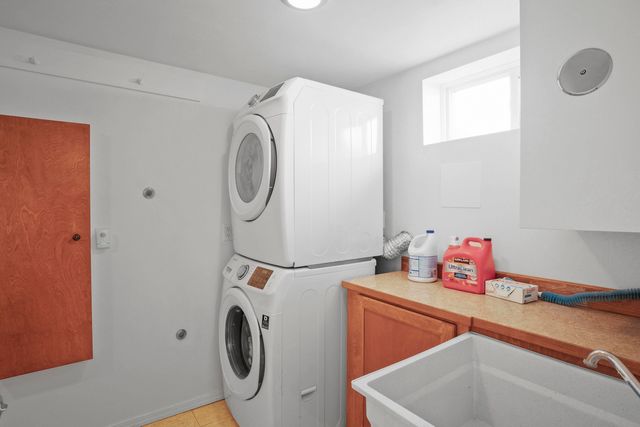 16427 E Riverside Ave, Spokane Valley, WA 99037