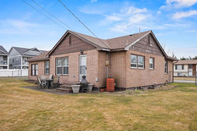 16427 E Riverside Ave, Spokane Valley, WA 99037