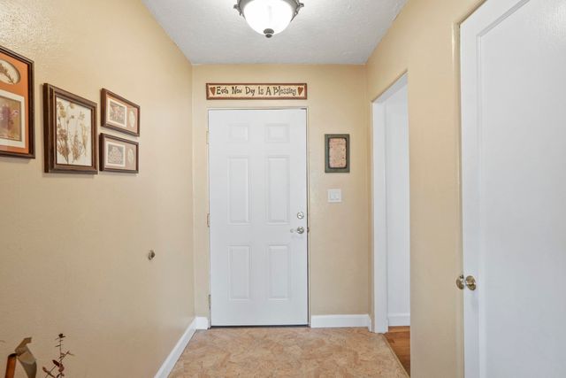 16427 E Riverside Ave, Spokane Valley, WA 99037