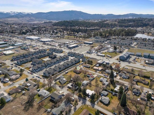 16427 E Riverside Ave, Spokane Valley, WA 99037