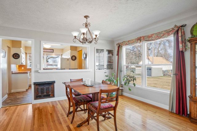 16427 E Riverside Ave, Spokane Valley, WA 99037