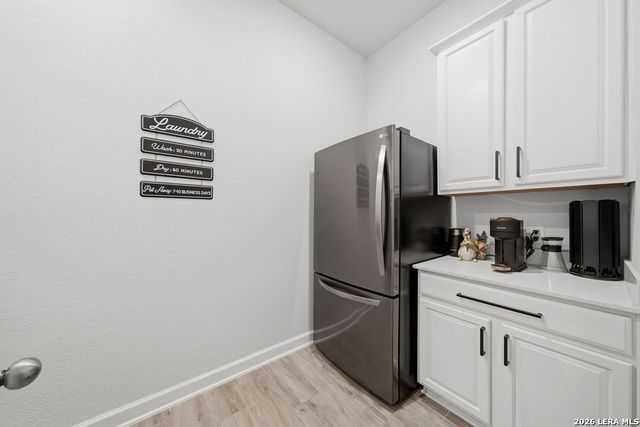 3711 Eliberis, San Antonio, TX 78261