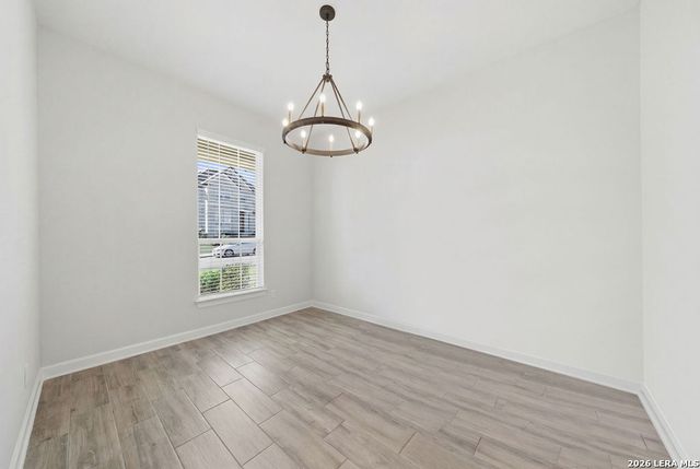 3711 Eliberis, San Antonio, TX 78261