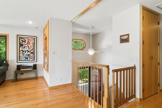 26736 N Circle Drive, Mundelein, IL 60060