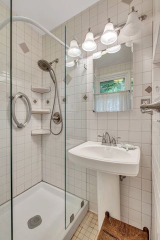 1008 Downey Dr, Nashville, TN 37205