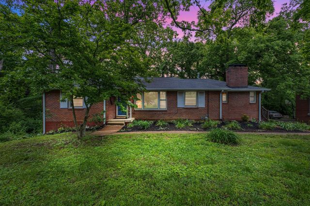 1008 Downey Dr, Nashville, TN 37205