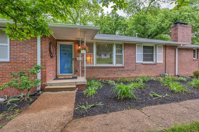 1008 Downey Dr, Nashville, TN 37205