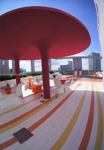 31 SE 6th St 902, Miami, FL 33131