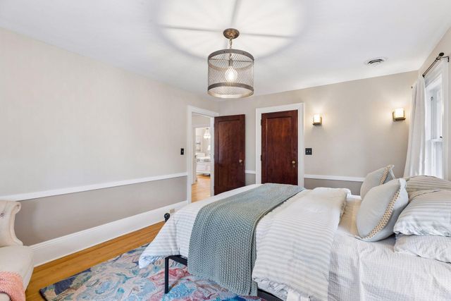 5051 Lyndale Avenue S, Minneapolis, MN 55419