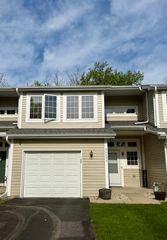 26296 N Green Street 5C, Mundelein, IL 60060