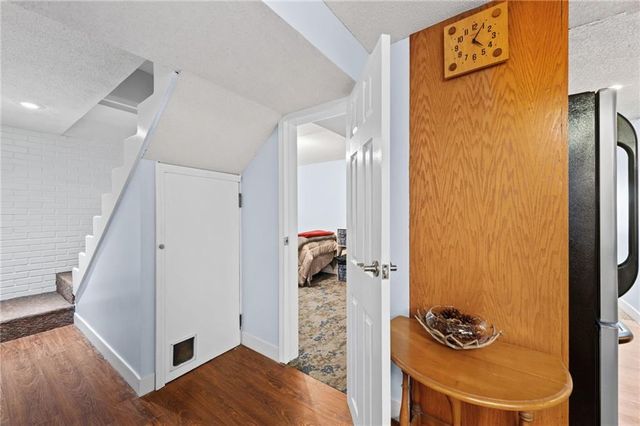 17307 E Courtney Atherton Road, Independence, MO 64058