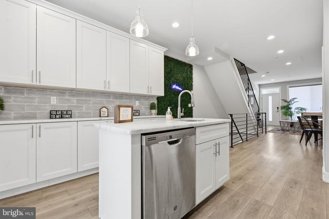 1411 S TAYLOR ST, Philadelphia, PA 19146