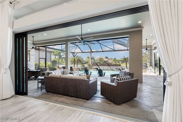 3445 Wellfleet LN, Naples, FL 34114