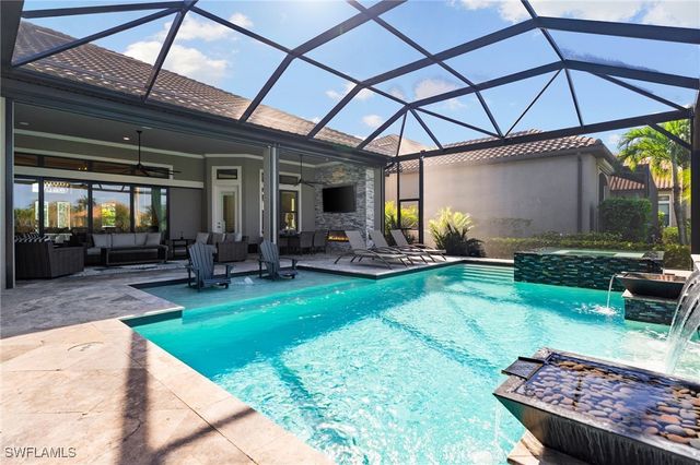 3445 Wellfleet LN, Naples, FL 34114