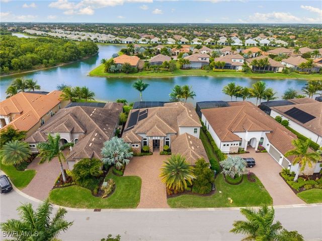 3445 Wellfleet LN, Naples, FL 34114