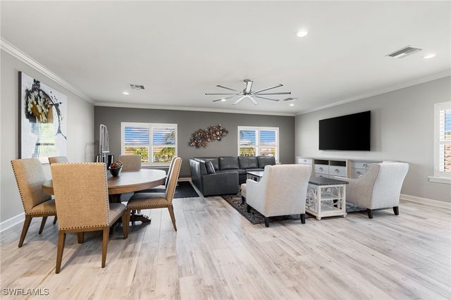 3445 Wellfleet LN, Naples, FL 34114