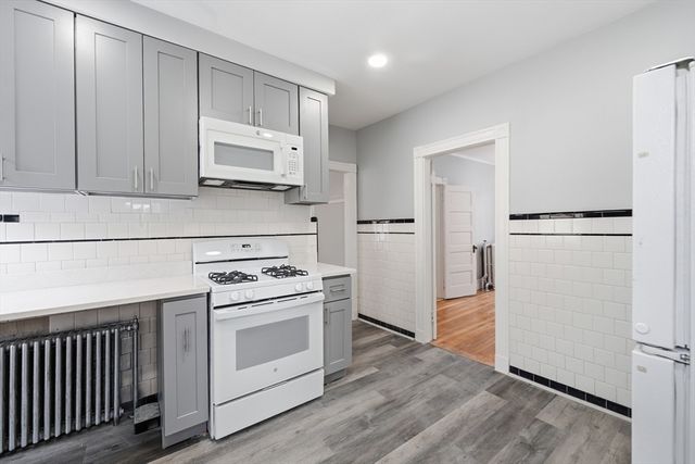 111 Dustin St 111, Boston, MA 02135