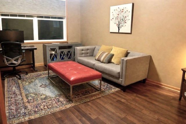 969 Creekwood Drive N, Champlin, MN 55316