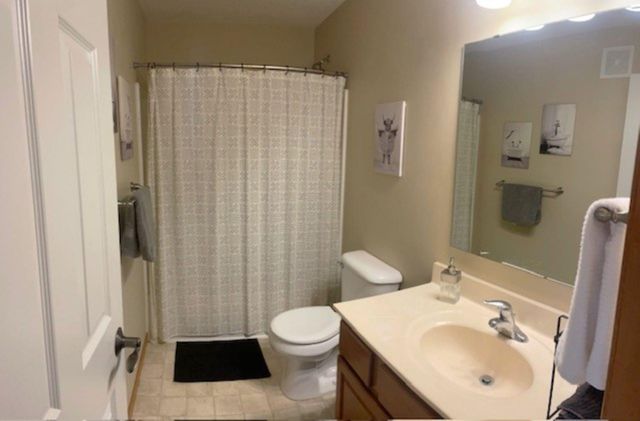 969 Creekwood Drive N, Champlin, MN 55316