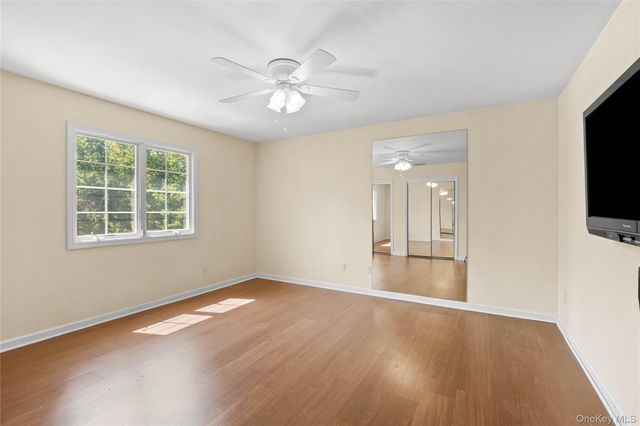 3 Dover Court, Wading River, NY 11792