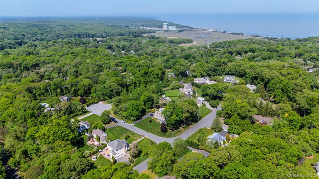 3 Dover Court, Wading River, NY 11792