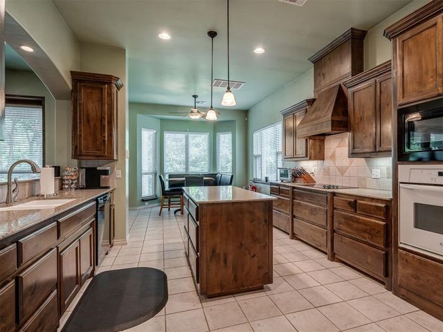 18591 308th Street, Norman, OK 73072