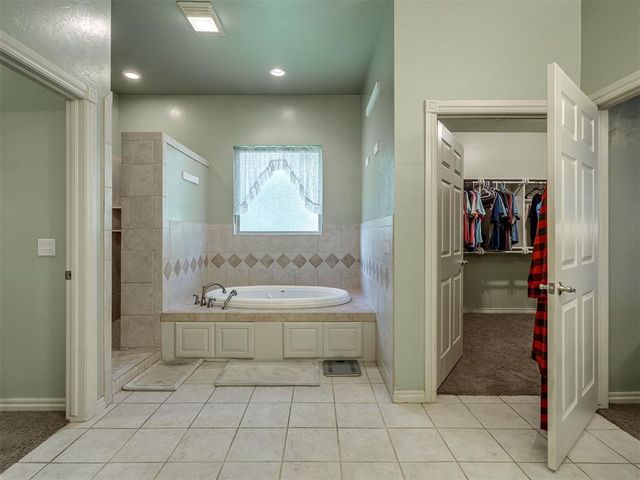 18591 308th Street, Norman, OK 73072