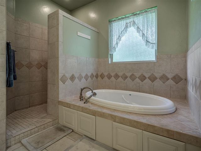 18591 308th Street, Norman, OK 73072