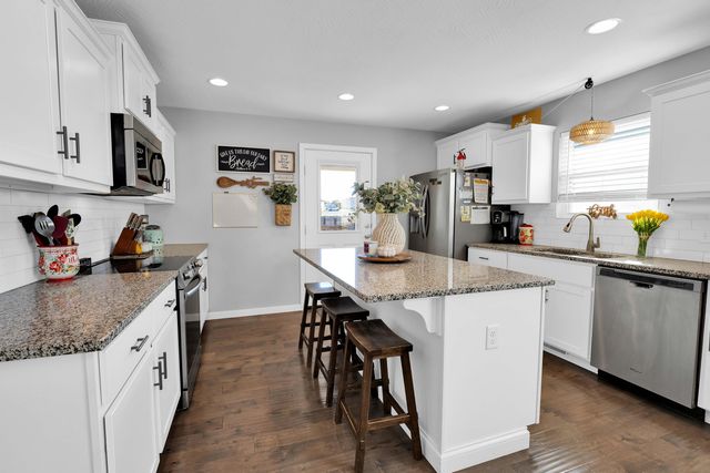 506 S Gauge Street, Willard, MO 65781