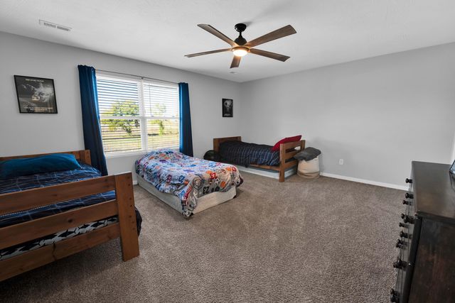 506 S Gauge Street, Willard, MO 65781