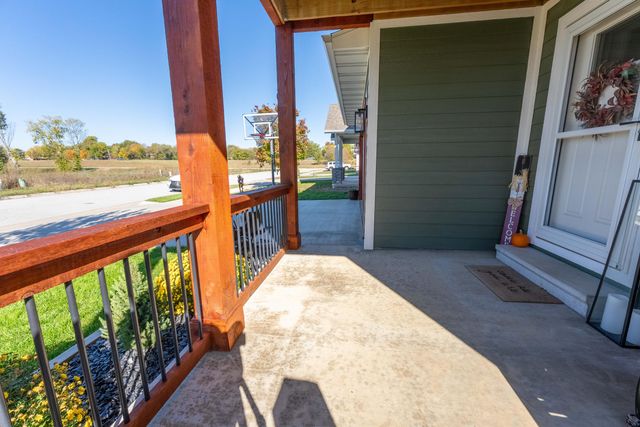 506 S Gauge Street, Willard, MO 65781