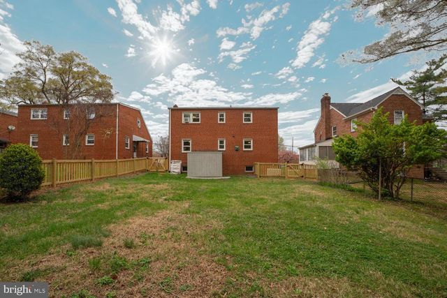 6504 BALTIMORE, Hyattsville, MD 20782