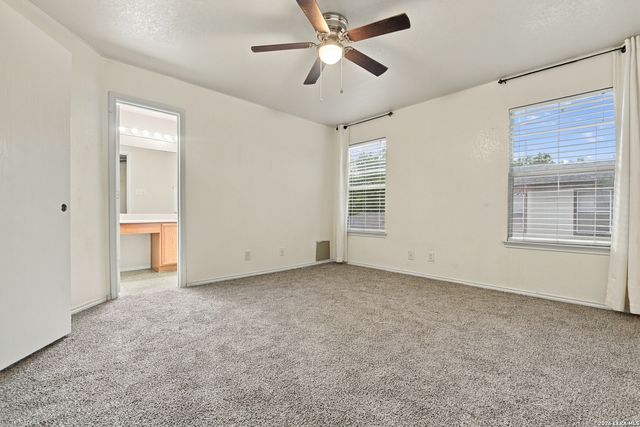 8119 Thicket Pass, San Antonio, TX 78254