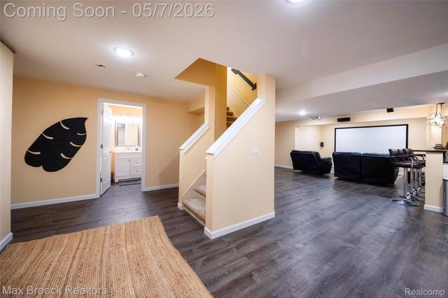 22462 Cyprus Drive, Northville, MI 48167