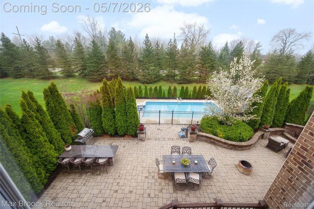 22462 Cyprus Drive, Northville, MI 48167
