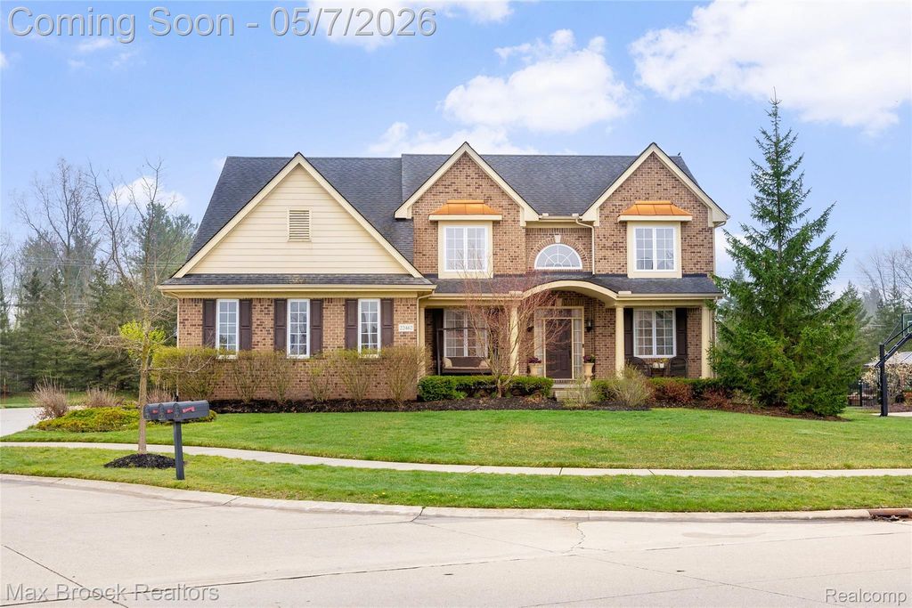 22462 Cyprus Drive, Northville, MI 48167