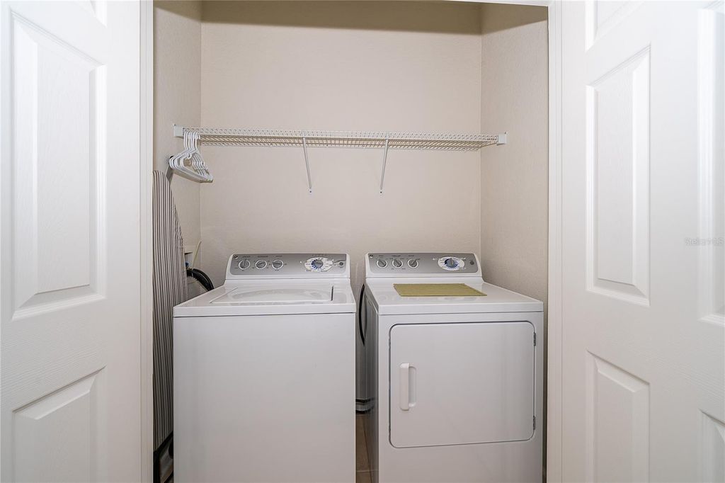 Image 30 of property listing at 4102 BREAKVIEW DRIVE 40203, Orlando, FL 32819