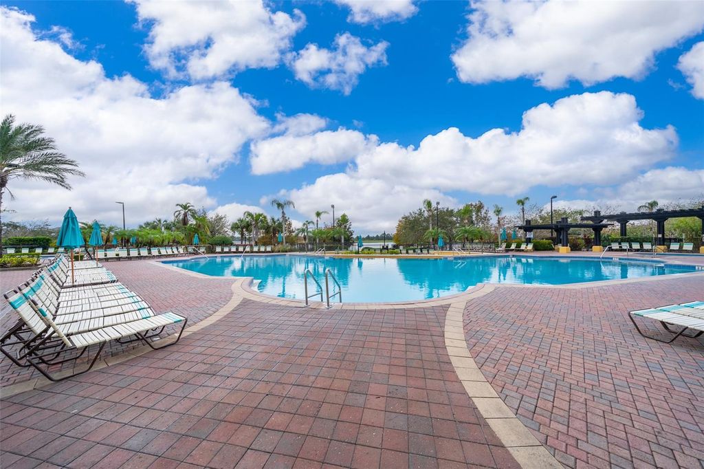 Image 33 of property listing at 4102 BREAKVIEW DRIVE 40203, Orlando, FL 32819