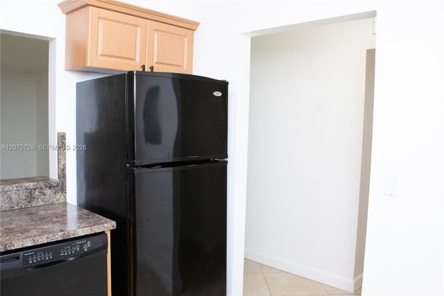 7860 Camino Real L-406, Miami, FL 33143