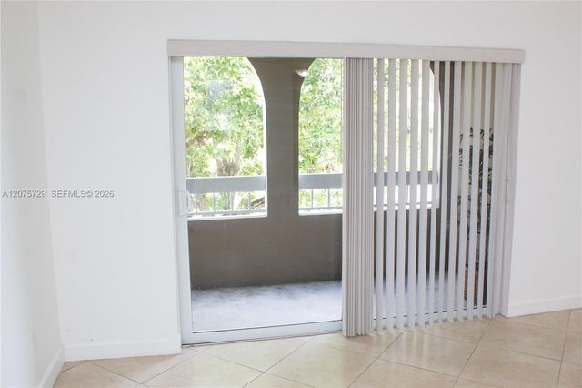7860 Camino Real L-406, Miami, FL 33143