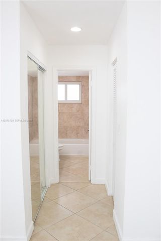 7860 Camino Real L-406, Miami, FL 33143