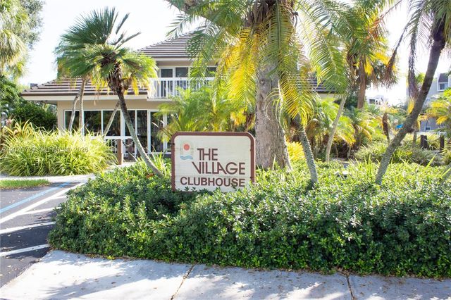 7860 Camino Real L-406, Miami, FL 33143