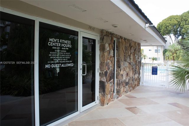 7860 Camino Real L-406, Miami, FL 33143