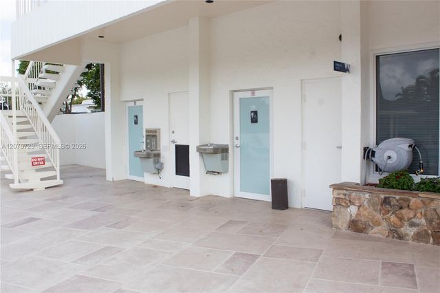 7860 Camino Real L-406, Miami, FL 33143