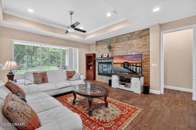 1806 Glenwood Oaks Lane, Deland, FL 32720