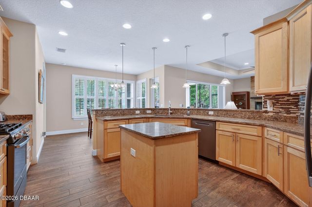 1806 Glenwood Oaks Lane, Deland, FL 32720