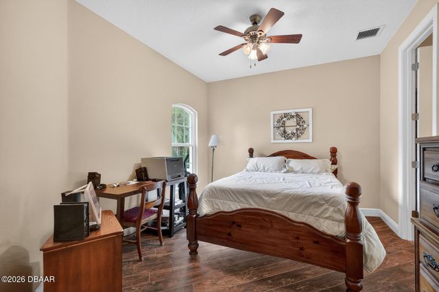 1806 Glenwood Oaks Lane, Deland, FL 32720