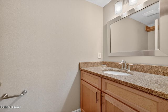 1806 Glenwood Oaks Lane, Deland, FL 32720