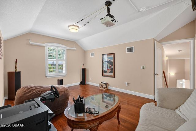 1806 Glenwood Oaks Lane, Deland, FL 32720